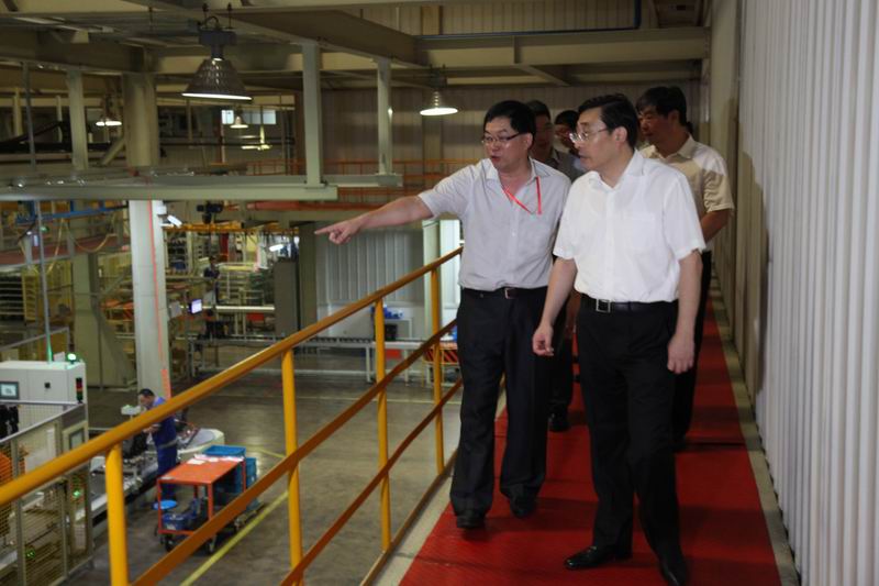 調(diào)整大小 費高云.jpg