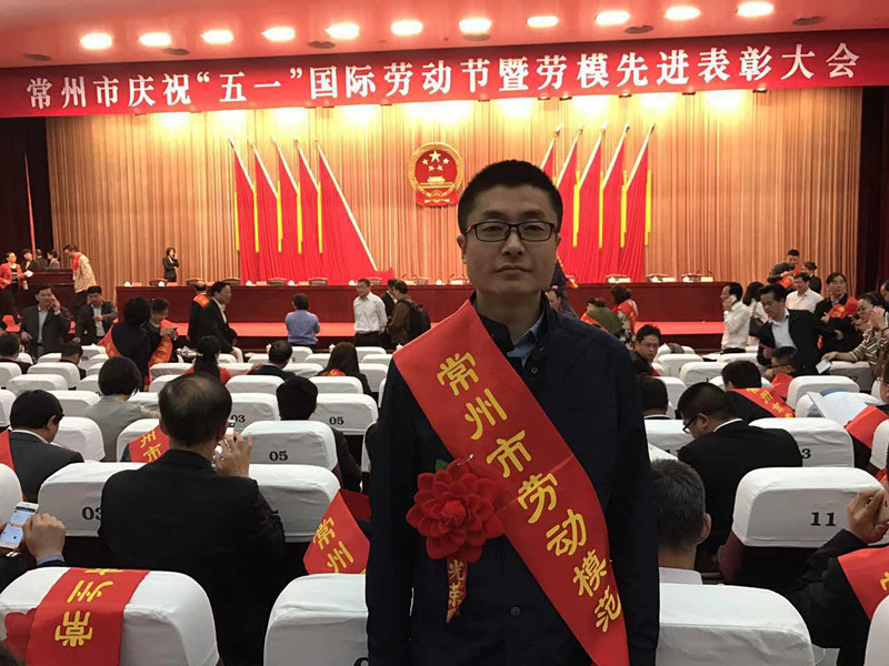 592  勞動模范_副本.jpg